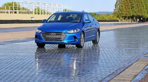 Hyundai Elantra MY 2016
