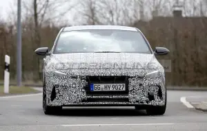 Hyundai Elantra N 2021 - Foto spia 01-04-2021