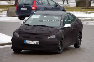 Hyundai Elantra o Accent?