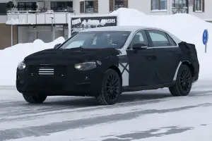 Hyundai Equus 2016 - Foto spia 11-02-2015