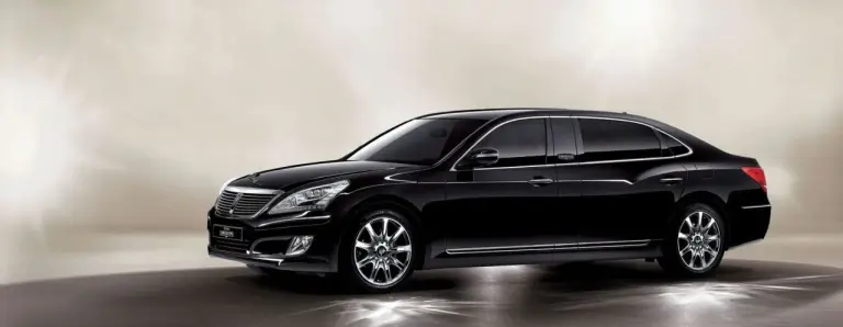 Hyundai Equus Stretch Edition - 4