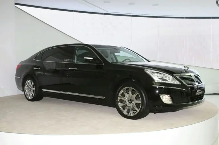 Hyundai Equus Stretch Edition - 9