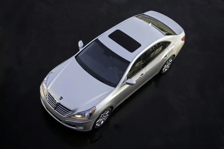 Hyundai Equus - 9