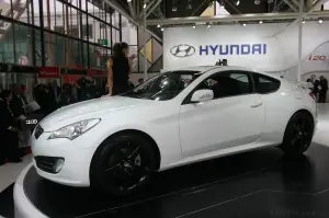 Hyundai Genesis coupé Motorshow 2010 Bologna - 3