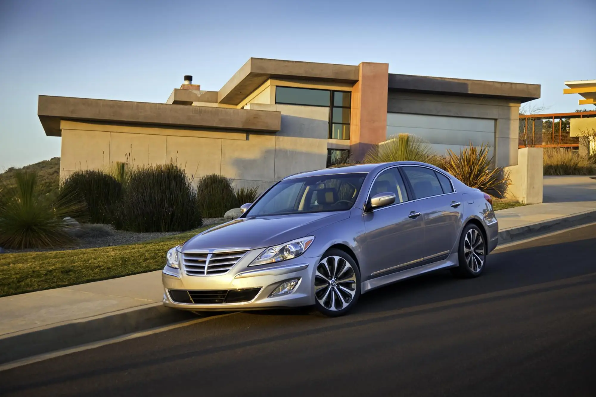 Hyundai Genesis Facelift - 11