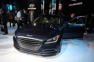 Hyundai Genesis - Salone di Detroit 2014