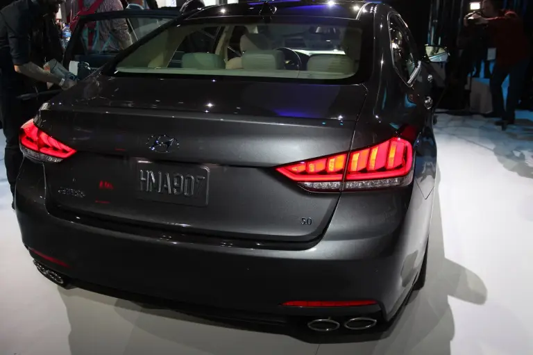 Hyundai Genesis - Salone di Detroit 2014 - 6
