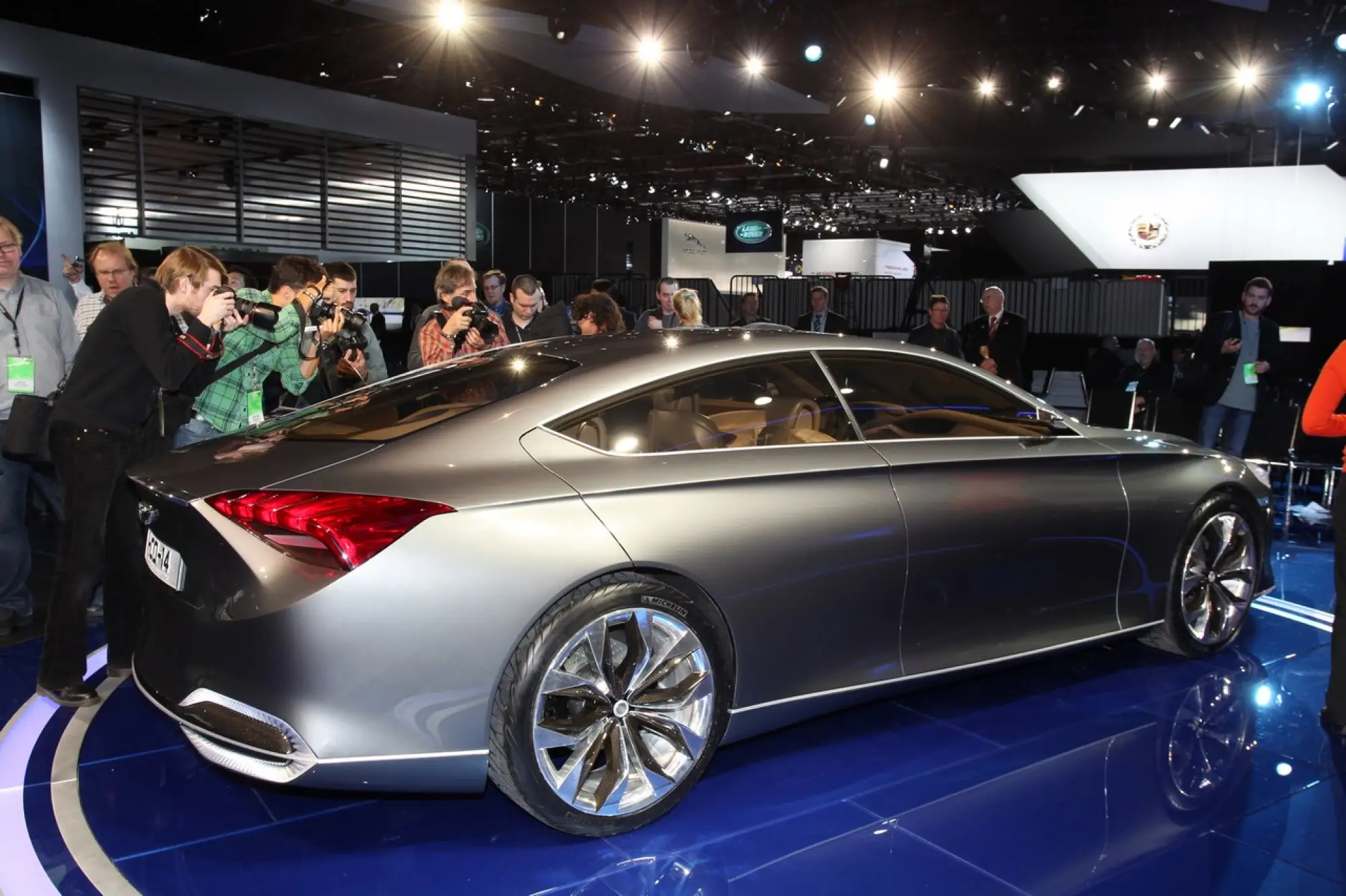 Hyundai HCD-14 Concept - Salone di Detroit 2013 - 5