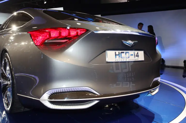 Hyundai HCD-14 Concept - Salone di Detroit 2013 - 11