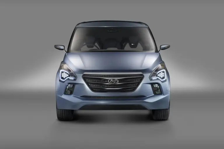 Hyundai HND-7 Hexa Space - Nuova Delhi 2012 - 2