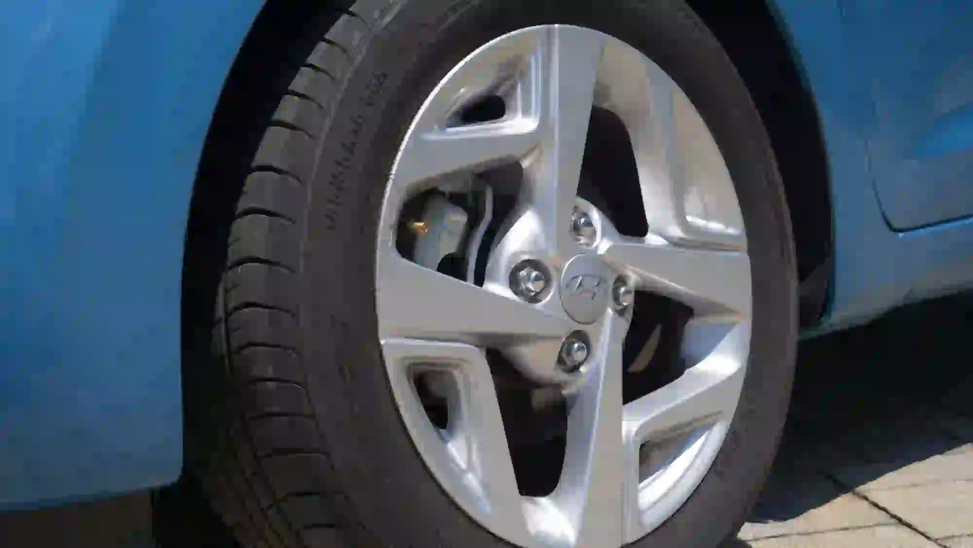 Hyundai i10 2020 Com'è e Come va - 24