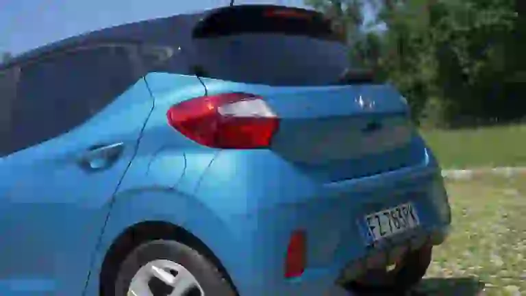 Hyundai i10 2020 Com'è e Come va - 27