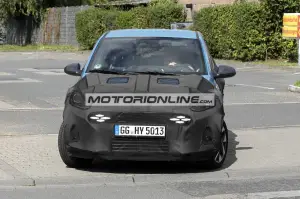 Hyundai i10 facelift - Foto spia 20-9-2022 - 12