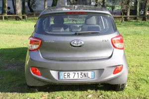 Hyundai i10: prova su strada