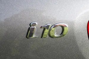 Hyundai i10: prova su strada - 14