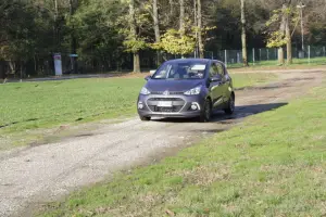 Hyundai i10: prova su strada