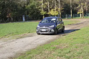 Hyundai i10: prova su strada