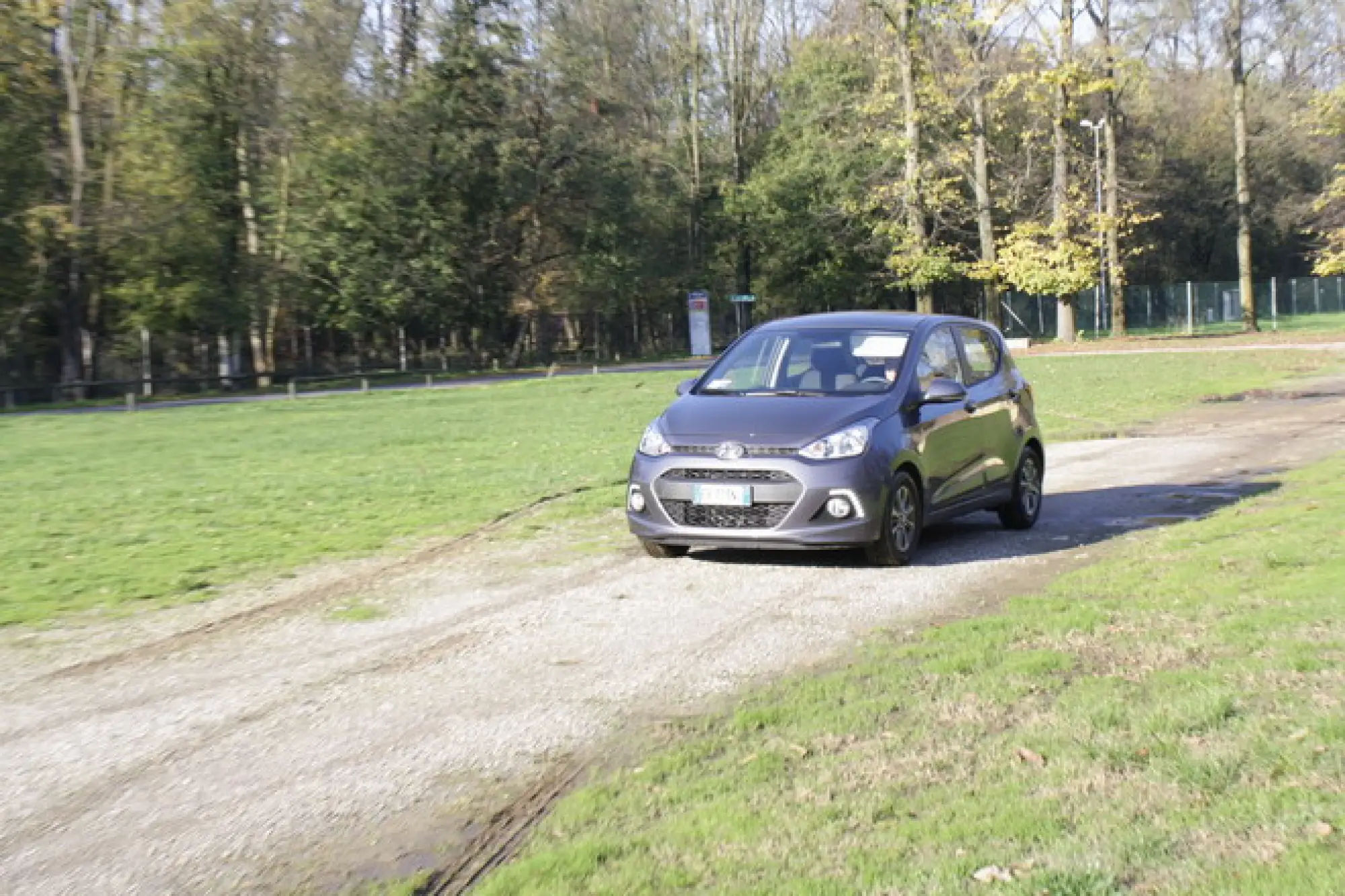 Hyundai i10: prova su strada - 25