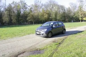 Hyundai i10: prova su strada - 29