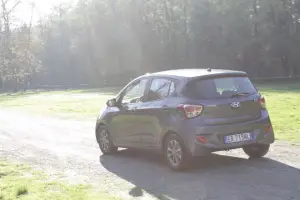 Hyundai i10: prova su strada - 36