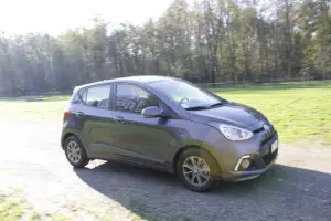 Hyundai i10: prova su strada