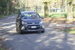 Hyundai i10: prova su strada