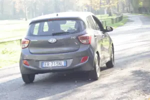 Hyundai i10: prova su strada