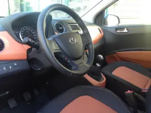 Hyundai i10: prova su strada