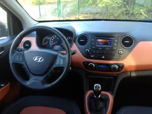 Hyundai i10: prova su strada