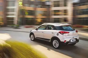 Hyundai i20 Active - foto ufficiali - 15