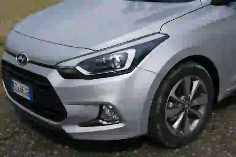 Hyundai i20 Coupe - primo contatto 2015 - 12