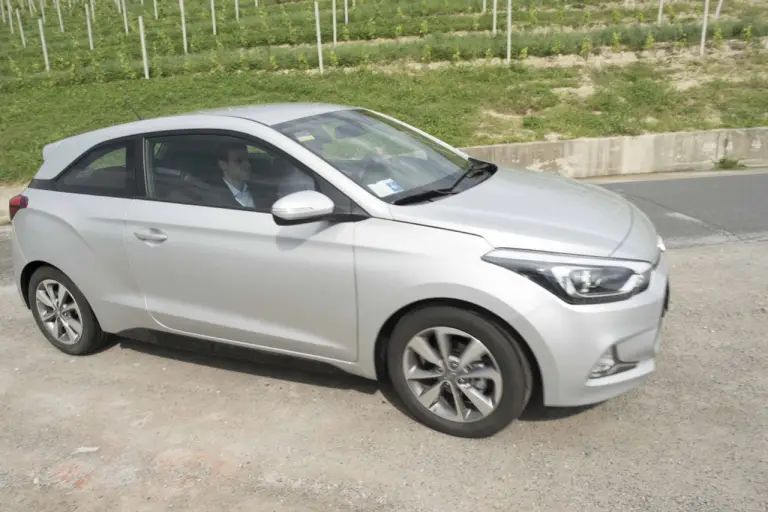 Hyundai i20 Coupe - primo contatto 2015 - 90