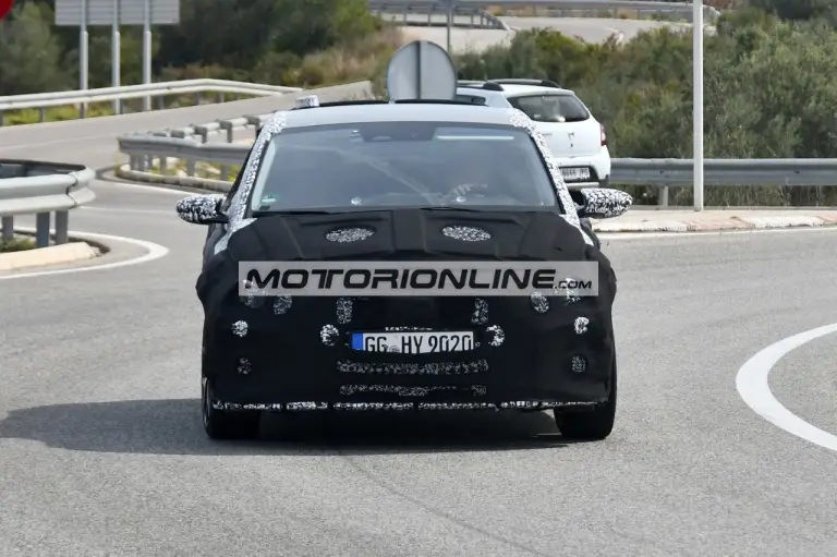 Hyundai i20 N - Foto spia 13-3-2020 - 1