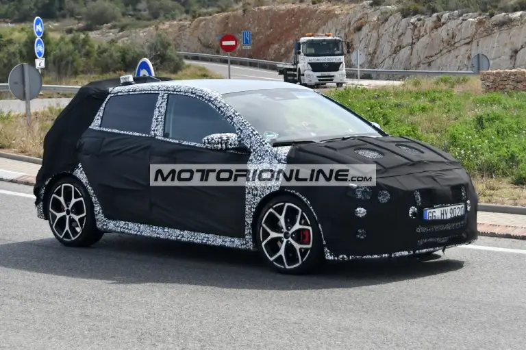 Hyundai i20 N - Foto spia 13-3-2020 - 4