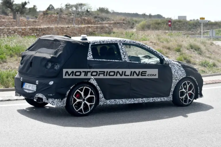 Hyundai i20 N - Foto spia 13-3-2020 - 7