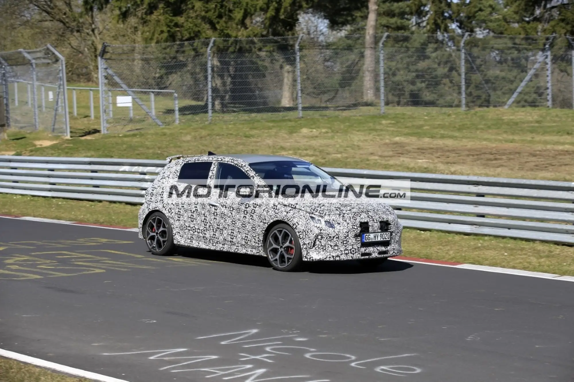 Hyundai i20 N - Foto spia 25-3-2020 - 13