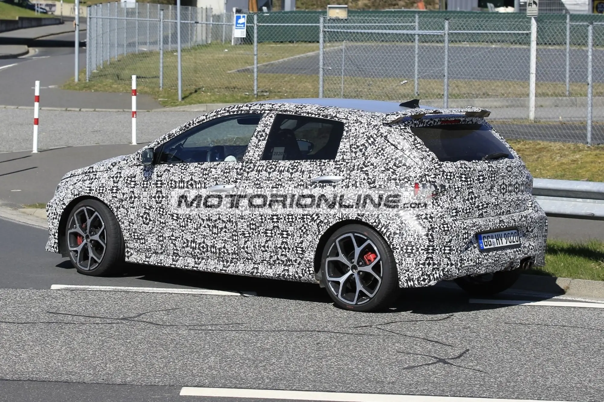 Hyundai i20 N - Foto spia 25-3-2020 - 6