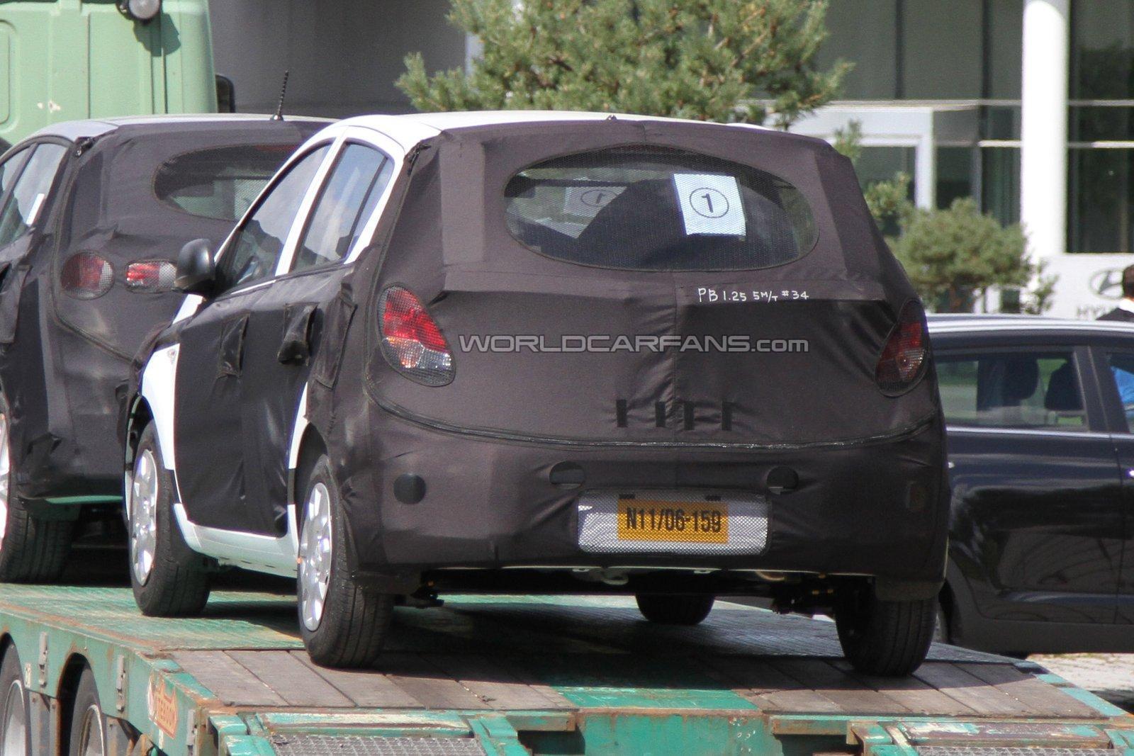 Hyundai i20 restyling foto spia agosto 2011
