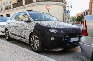 Hyundai i20 Turbo - Foto spia 28-07-2015