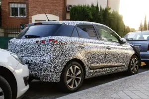 Hyundai i20 Turbo - Foto spia 28-07-2015