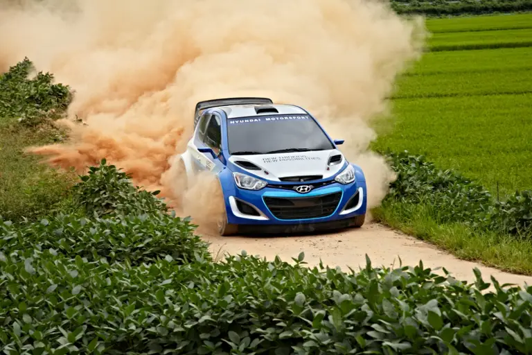 Hyundai i20 WRC - Salone di Parigi 2012 - 3