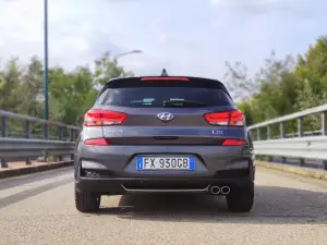 Hyundai i30 1.0 T-GDI 120 CV N-Line - Prova su strada - 19