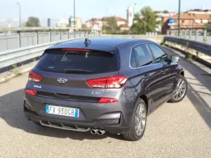 Hyundai i30 1.0 T-GDI 120 CV N-Line - Prova su strada - 34