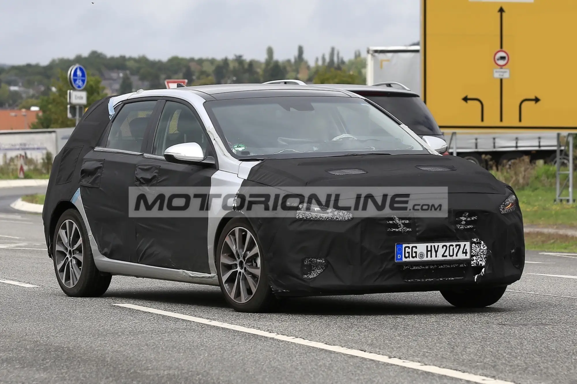 Hyundai i30 Facelift - Foto spia 17-9-2019 - 13