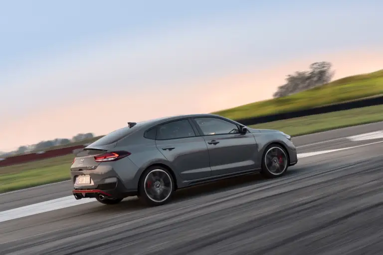 Hyundai i30 Fastback N - Foto ufficiali - 8