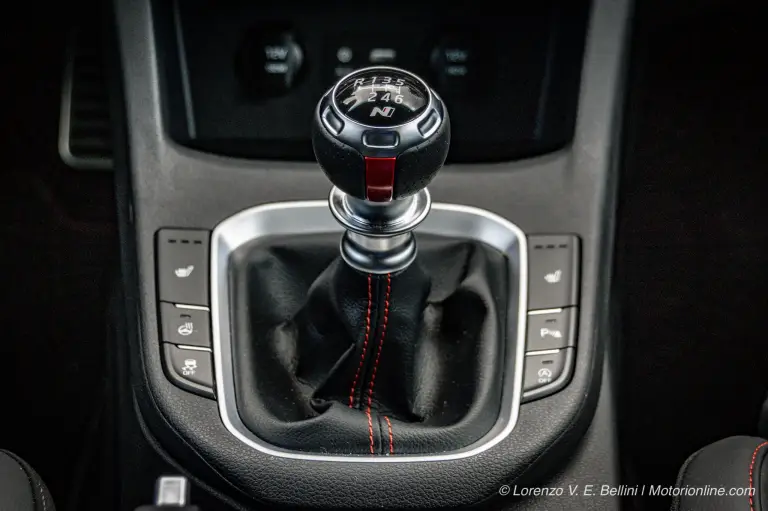 Hyundai i30 Fastback N Performance - Test Drive in Anteprima - 63