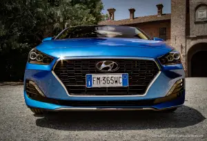 Hyundai i30 Fastback - Prova su Strada - 5