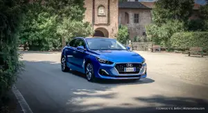 Hyundai i30 Fastback - Prova su Strada - 57