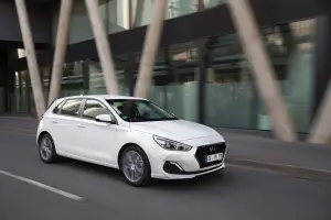 Hyundai i30 MY 2019 - 12