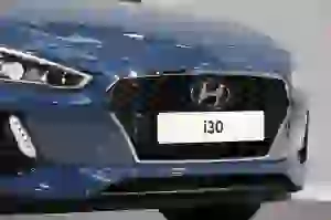 Hyundai i30 MY2017 - 11